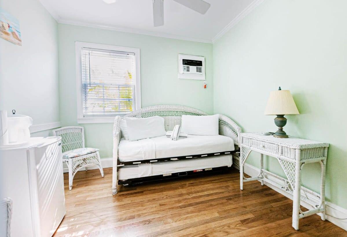 King Suite Balcony - At James House Κι Γουέστ Εξωτερικό φωτογραφία